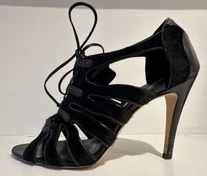 Manolo Blahnik Lace Up Haircalf Sandals 38.5